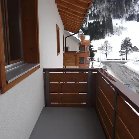 Lägenhet Alpenstrasse 1 By Interhome